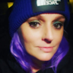 Meet your Posher, Cortney